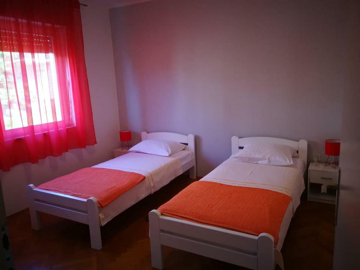 Apartman Buky Lägenhet Matulji Exteriör bild